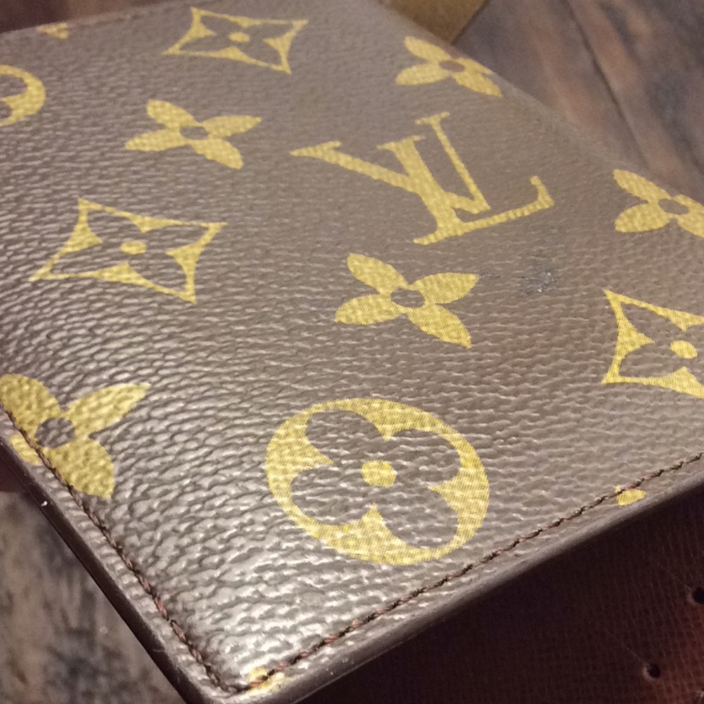 Louis Vuitton wallet